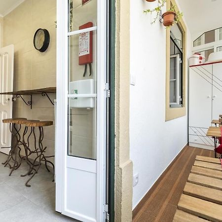 Rustic M2 R1 - Amazing Double Room With Shared Bathroom 리스본 외부 사진