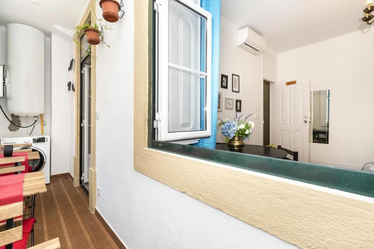 Rustic M2 R1 - Amazing Double Room With Shared Bathroom 리스본 외부 사진