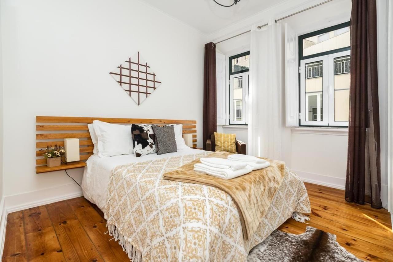 Rustic M2 R1 - Amazing Double Room With Shared Bathroom 리스본 외부 사진