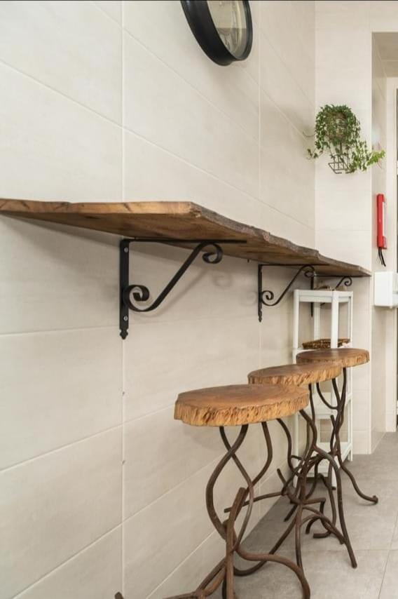 Rustic M2 R1 - Amazing Double Room With Shared Bathroom 리스본 외부 사진