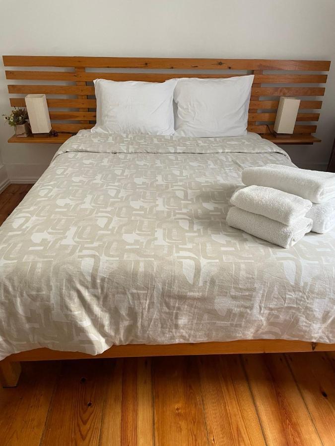 Rustic M2 R1 - Amazing Double Room With Shared Bathroom 리스본 외부 사진